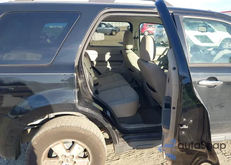 2012 Ford Escape Xlt from USA, damaged, VIN 1FMCU0D72CKB94284